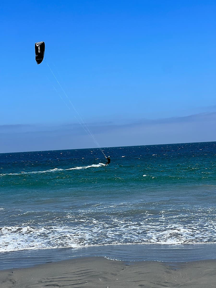 Kiting setup on a windy beach